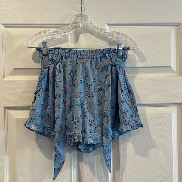 For Love and Lemons Spring Bloom Ruffle Crop Top & Shorts - Picture 9 of 11